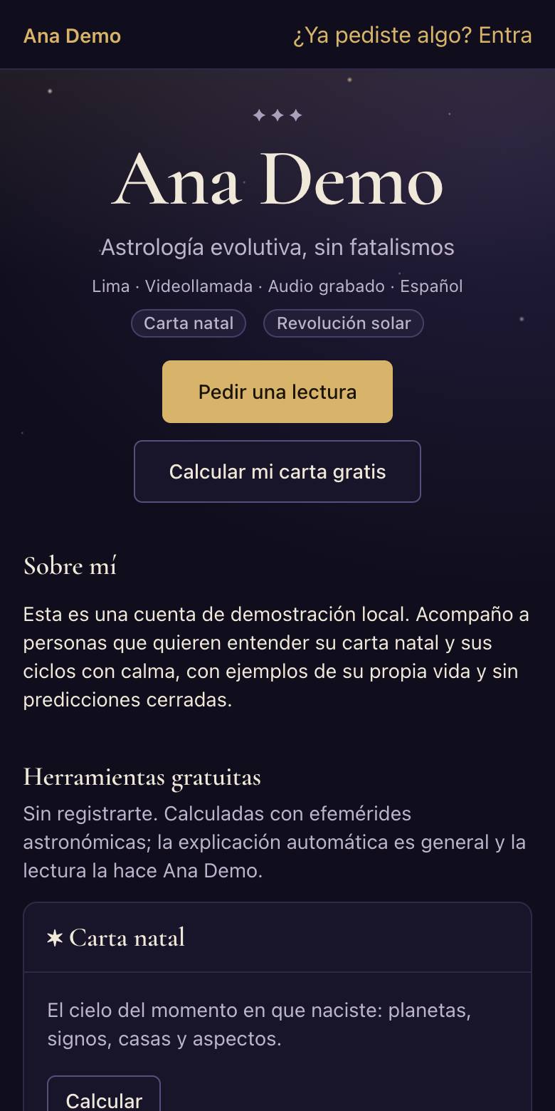 La página de una astróloga: su nombre, su frase, y los botones para pedir una lectura o calcular la carta gratis.